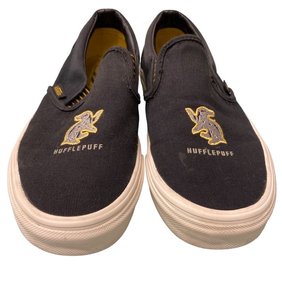 Harry Potter Hufflepuff House Logo Vans Slip On Sneakers Women’s 6 Men’s 4.5 - Picture 2 of 7